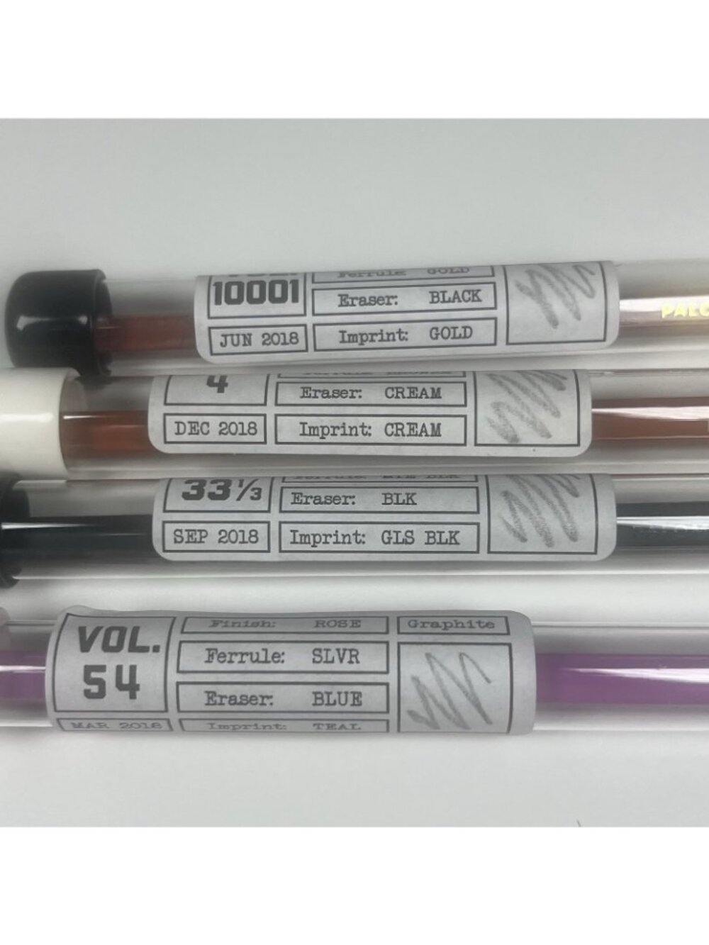 Blackwing Volumes 2018 Complete Set 54 10001 33⅓ 4 Palomino Pencils Unused - Picture 2 of 6